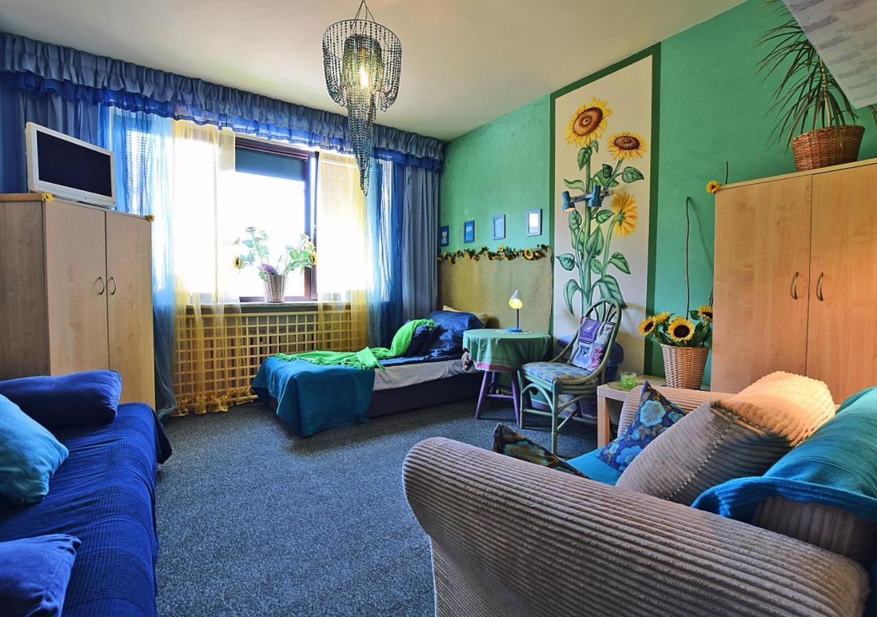 Dom Tu I Teraz Hostel Λούμπλιν Εξωτερικό φωτογραφία